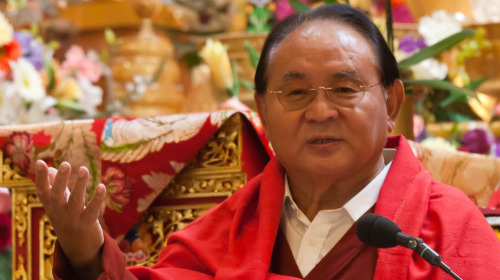 Cuatro versos que resumen las enseñanzas budistas